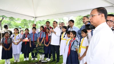 দেশকে আরও সবুজ করে গড়ে তুলতে সবার প্রতি আহ্বান জানিয়েছেন প্রধানমন্ত্রী তারেক রহমান/পিএমও