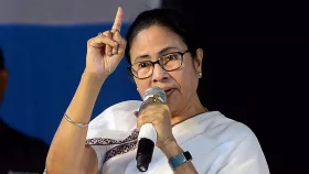 মমতা: মোদির ম্যাজিক শেষ, পদত্যাগ করা উচিত