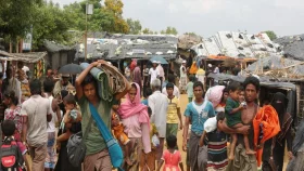 লড়াইয়ে রোহিঙ্গাদের টানছে মিয়ানমার সেনা