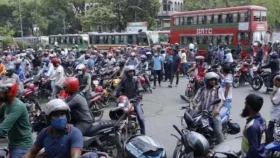 ঢাকার নিবন্ধিত যানবাহনের অর্ধেকই মোটরসাইকেল