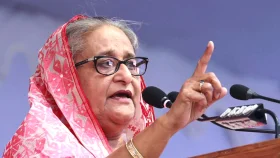 শেখ হাসিনাসহ ৭ জনের বিরুদ্ধে মামলার আবেদন