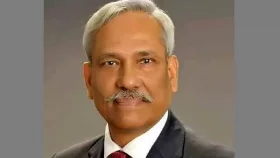 নৌকা প্রতীকে নির্বাচন করছেন বিএনপি নেতা শাহজাহান ওমর