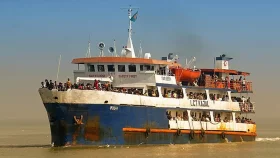 কক্সবাজার-সেন্টমার্টিন রুটে পর্যটকবাহী জাহাজ চলাচল শুরু