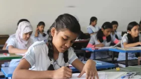 স্কুলে ভর্তির জন্য নির্বাচিত ৩ লাখ শিক্ষাথী