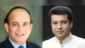 সাবেক এপিএস মহারাজের কাছে হারলেন তিনবারের মন্ত্রী আনোয়ার হোসেন মঞ্জু