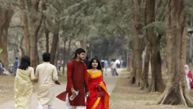 আজ পহেলা ফাল্গুন ভালোবাসার দিন