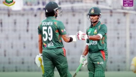 ওপেনিং জুটিতে ১০১, তবু হলো না দেড়শ রান