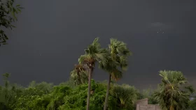 ঘূর্ণিঝড় রিমাল: দেয়াল ধসে বরিশাল-চট্টগ্রামে তিনজনের মৃত্যু