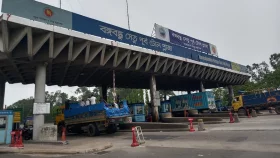 বঙ্গবন্ধু সেতুতে ২৪ ঘণ্টায় ৩ কোটি ৮০ লাখ টাকা টোল আদায়