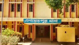 সিরাজগঞ্জে থানায় ঢুকে ১৩ পুলিশ সদস্যকে পিটিয়ে হত্যা