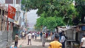 মুন্সিগঞ্জে শিক্ষার্থীদের সঙ্গে ত্রিমুখী সংঘর্ষ, নিহত ২