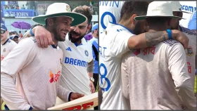 বিদায় বেলায় সাকিবকে বিশেষ উপহার দিলেন কোহলি