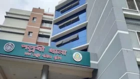 পল্লবী থানায় ঢুকে হামলার অভিযোগ, ওসিসহ আহত ৩