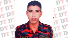সচিবালয়ে আগুন নির্বাপণের সময় ট্রাকচাপায় ফায়ার সার্ভিস কর্মীর মৃত্যু