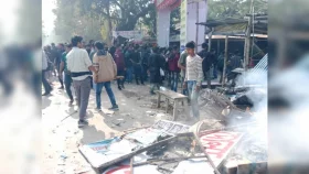 বাগেরহাটে ‘মার্চ ফর ইউনিটির’ গাড়িবহরে হামলা, সংঘর্ষ
