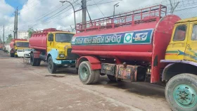 ১৬ জেলায় বন্ধ জ্বালানি তেল সরবরাহ ও পরিবহন