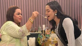 সামিরা মাহিকে কী খাওয়ালেন কেকা ফেরদৌসী?