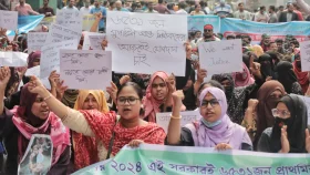 আজও জাদুঘরের সামনে প্রাথমিকের নিয়োগ বঞ্চিতদের অবস্থান
