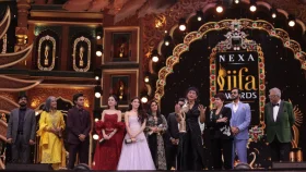 আইফা অ্যাওয়ার্ডসে &lsquo;লাপাতা লেডিসের&rsquo; জয়জয়কার, আর কারা জিতলেন পুরস্কার