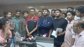 বৈঠকের সিদ্ধান্তে ‘সন্তুষ্ট নন’ কারিগরি শিক্ষার্থীরা, কঠোর আন্দোলনের হুঁশিয়ারি