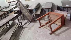 ‘অতিরিক্ত গার্ড দেওয়ায়’ পরীক্ষা খারাপের অভিযোগ, কেন্দ্রে ভাংচুর পরীক্ষার্থীদের