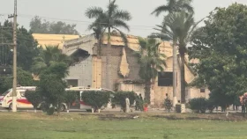 পাকিস্তান: সাধারণ নাগরিক ও মসজিদকে লক্ষ্যবস্তু করেছে ভারত