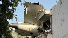 ভারতে উড়োজাহাজ দুর্ঘটনায় ২০৪ জনের মরদেহ উদ্ধার