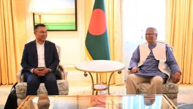 লন্ডনে ড. ইউনূসের সঙ্গে তারেক রহমানের বৈঠক শুরু