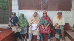 সাবেক কাউন্সিলরের বাড়িতে অভিযানের নামে সাড়ে ৮ লাখ টাকা লুটের অভিযোগ