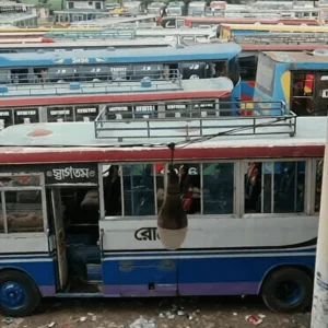 ঢাকায় বাস রুট ৯৮ থেকে কমে হচ্ছে ৩২, কাল ছয়টি রুটের আনুষ্ঠানিক যাত্রা শুরু