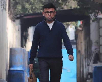 সামথিং লাইক অ্যান অটোবায়োগ্রাফি সিনেমায় মোস্তফা সরয়ার ফারুকী/ফেসবুক