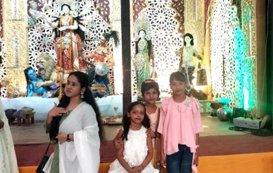 শিশুদের নির্মল হাসির শব্দে ভরপুর ঢাকার পূজা মণ্ডপগুলো