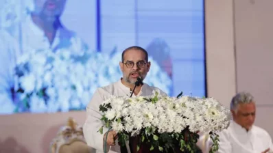 স্মরণসভায় বক্তব্য রাখছেন ঢাকা ট্রিবিউন সম্পাদক জাফর সোবহান। ২৪ নভেম্বর ২০২৩/মাহমুদ হোসেন অপু/ঢাকা ট্রিবিউন