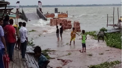 জোয়ারের পানিতে সুন্দরবন প্লাবিত হয়েছে/ইউএনবি