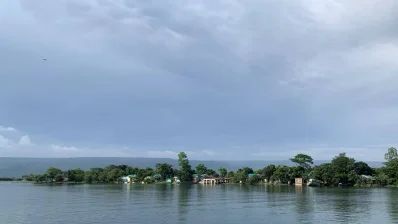 সুনামগঞ্জের তাহিরপুর উপজেলার টাংগুয়ার হাওড়/ঢাকা ট্রিবিউন