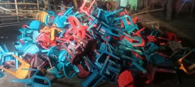 চেয়ারে বসাকে কেন্দ্র করে বিশৃঙ্খলা সৃষ্টি হলে ভাঙচুর ও মারামারির ঘটনা ঘটে/ঢাকা ট্রিবিউন