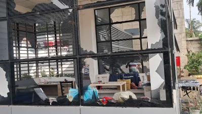 গাজীপুরে পোশাক কারখানায় ভাঙচুর